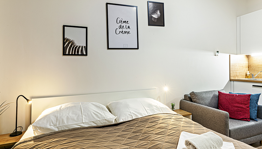 images/Home-1/room1/img-5.jpg