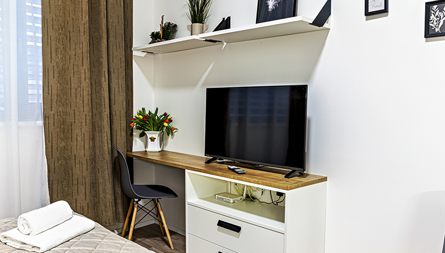 images/Home-1/room3/img-10.jpg