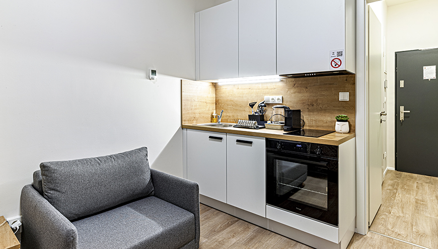 images/Home-1/room1/img-12.jpg