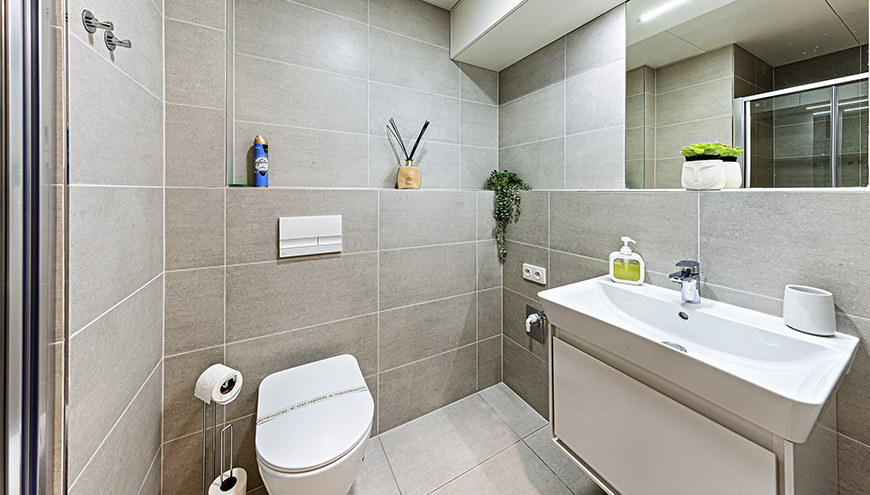 images/Home-1/room1/img-17.jpg