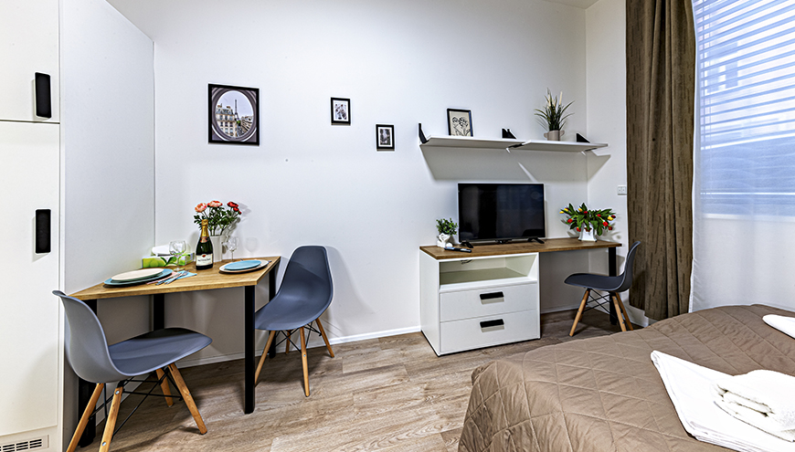 images/Home-1/room1/img-2.jpg