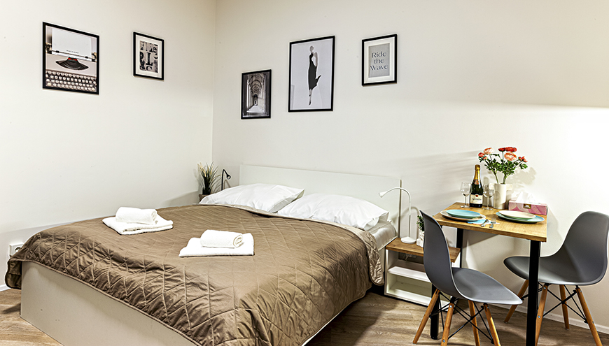images/Home-1/room1/img-22.jpg