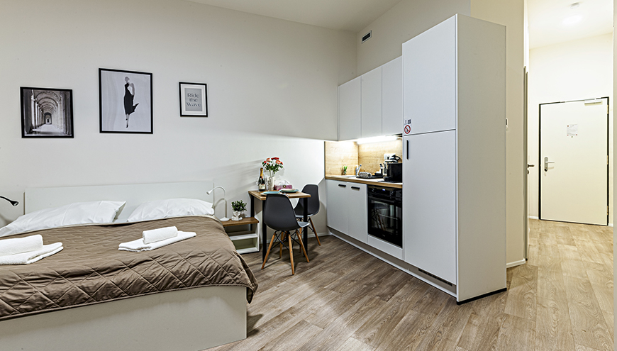 images/Home-1/room1/img-35.jpg