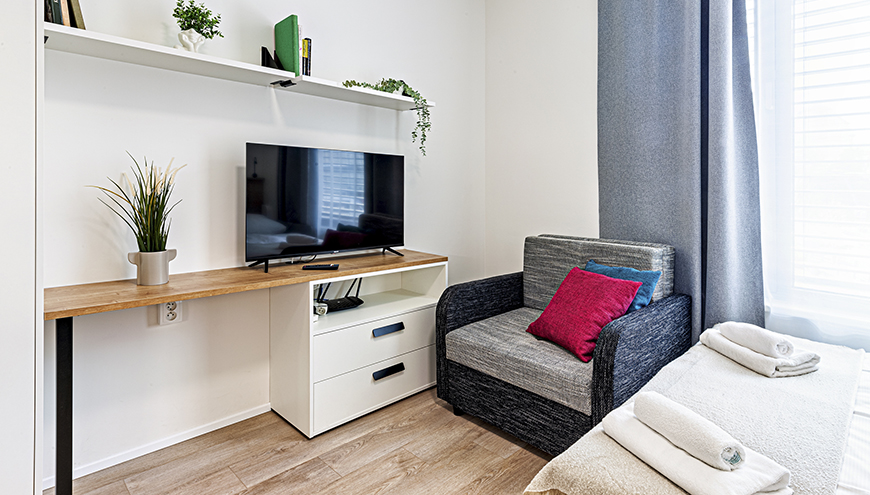 images/Home-1/room1/img-37.jpg
