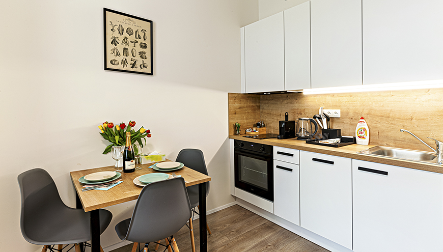 images/Home-1/room1/img-44.jpg