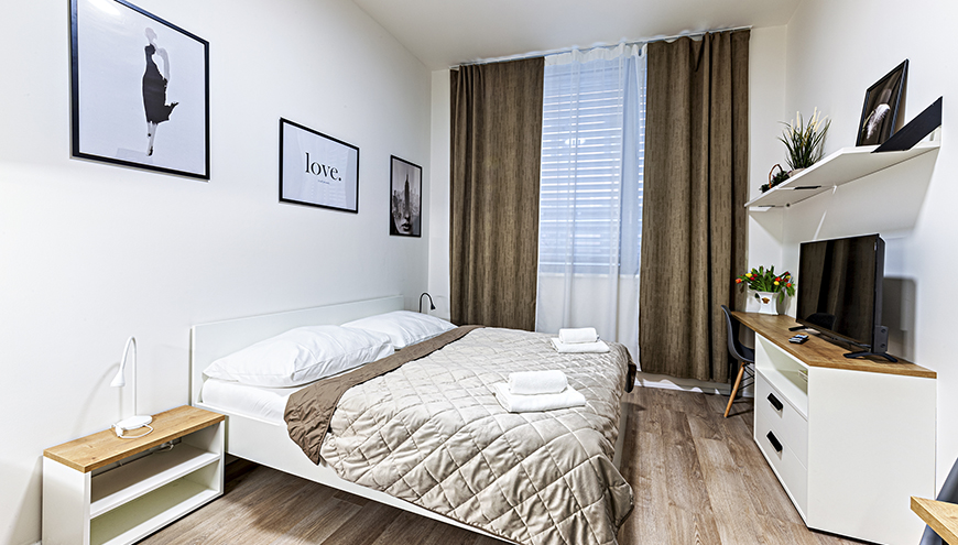 images/Home-1/room3/img-1.jpg