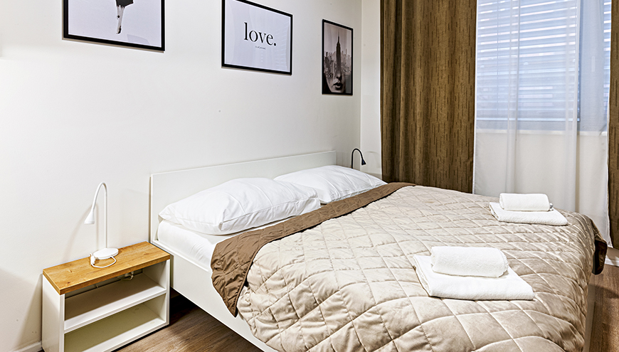 images/Home-1/room3/img-2.jpg