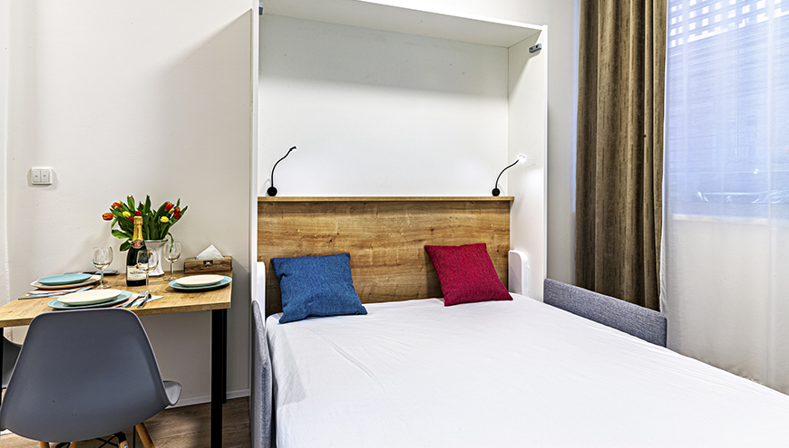 images/Home-1/room4/img-10.jpg