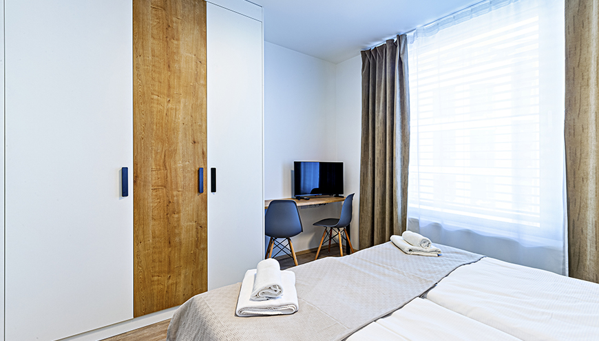 images/Home-1/room5/img-7.jpg